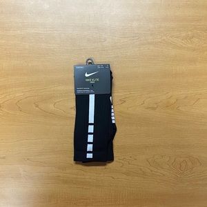 🧦 Nike Elite Basketball Crew Socks, Black/White